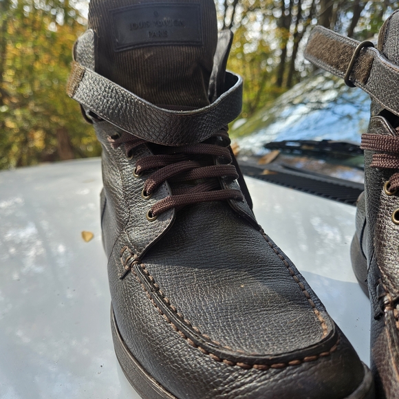 ブーツ LOUIS VUITTON DARK BROWN BOOTS Louis Vuitton Dark Brown Leather Boots